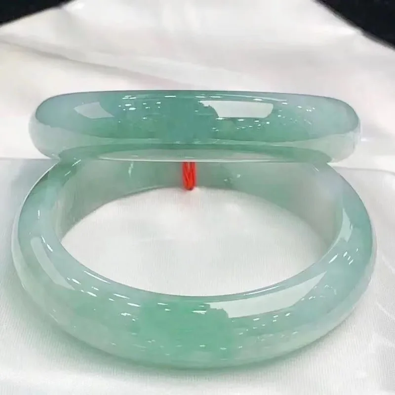 Natural Burmese , jadeite , women's jade bracelet, light green with floral patterns, suitable as a gift for