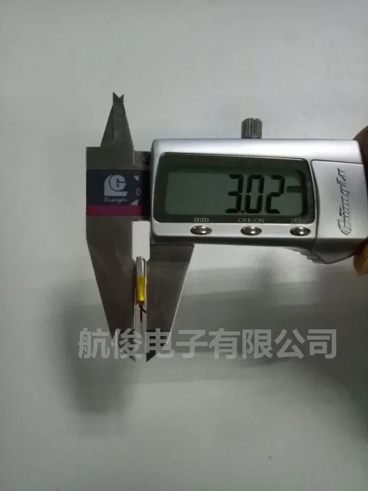 Bateria de polímero de lítio 3,7V 301011   Micro câmera MP3, fone de ouvido Bluetooth com núcleo integrado