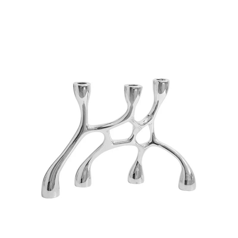 Simple modern creative silver resin art candlestick ornament model room restaurant romantic candlestick soft decoration