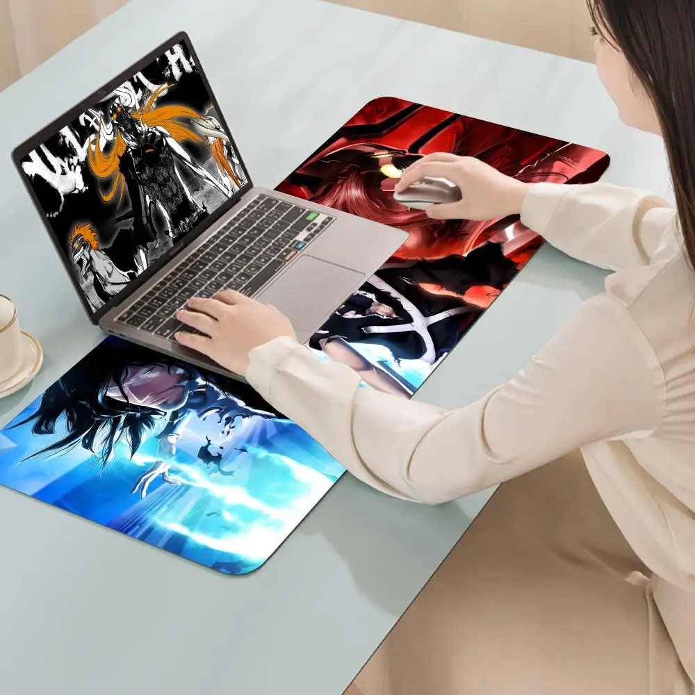 Bleach Ichigo Cool Luxury Fashion Mouse Pad Large Anime Desk  Luxury Desktop Cartoon Gaming Gamer Keyboard Office Computer Cushi