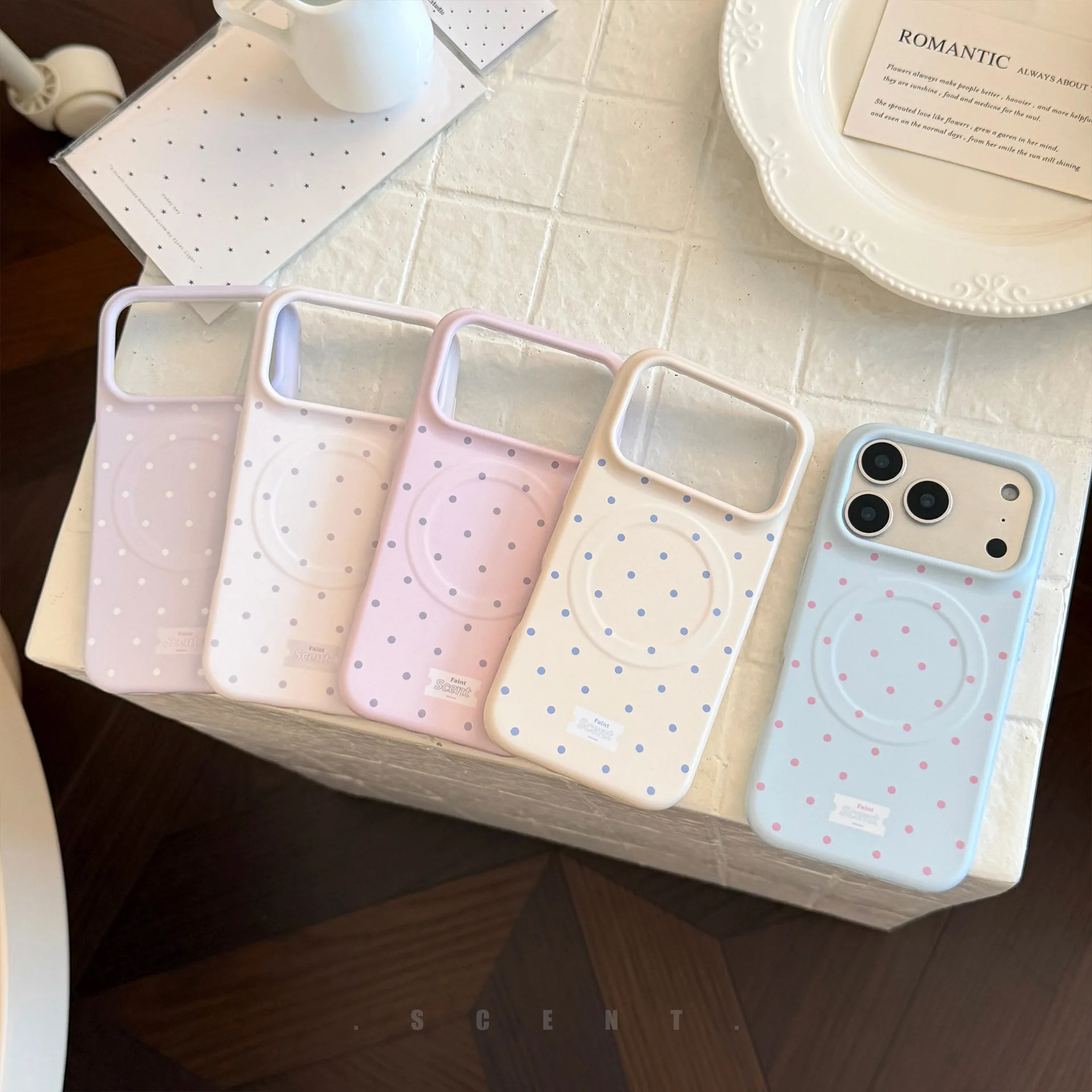 غطاء هاتف مغناطيسي كوري بألوان - مراجعة Matte Frosted Case وسعره