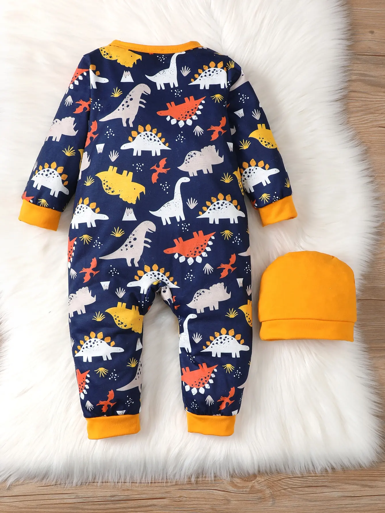 1-24 Months Baby Boy Cute Soft Comfortable Open Front Lap Lap Dinosaur Pattern Onesie & Striped Net Color Hat Spring And Autumn