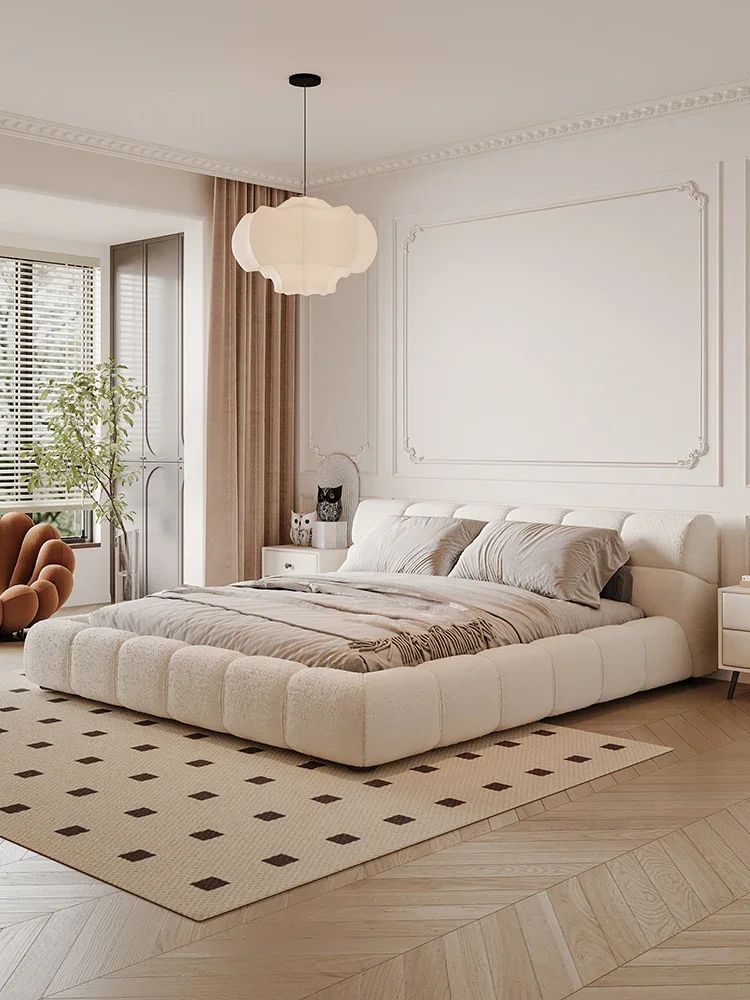 

Modern Minimalist Plush Bed Set: Soft Upholstered Bed+Nightstands, Cream Tone Contemporary Bedroom Furniture for Cozy Home