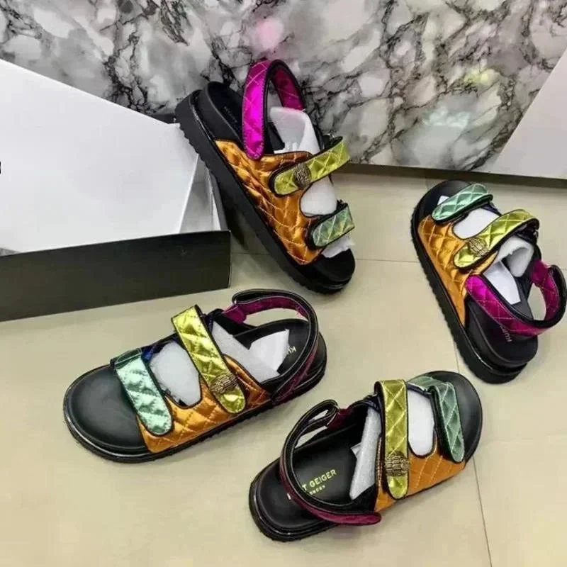 New Colorful Thick Bottom Beach Sandals Round Toe Classic Style Sandals Large Size Colorful Platform Summer Sandal For Women