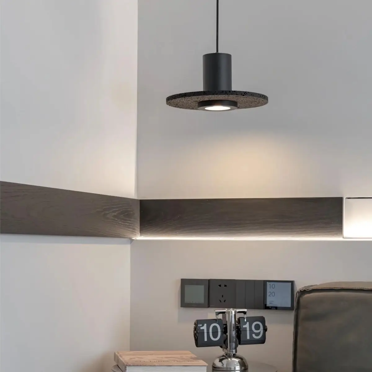 Advanced Black Hole Stone Chandelier Industrial Style with Luxury Touch High Grade Decorative Pendant