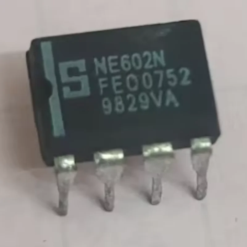 10PCS NE602N DlP-8 in-line double balanced mixer chip