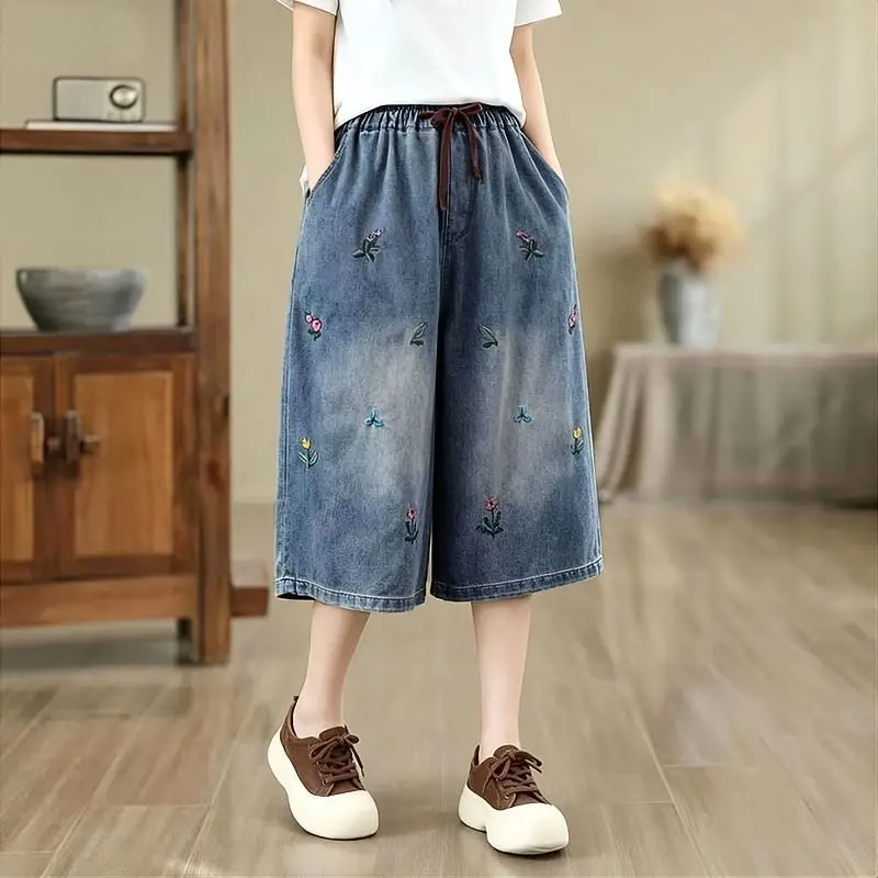 Summer Retro Thin Jeans Women's Loose Six-point Embroidered Wide-leg Straight Pants Embroidered Design Washed Pants