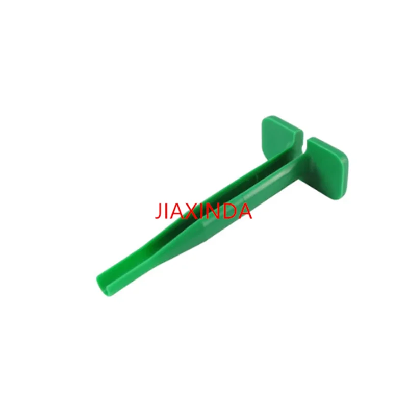 

0411-291-1405 Съемник автомобильного разъема, пластиковый корпус