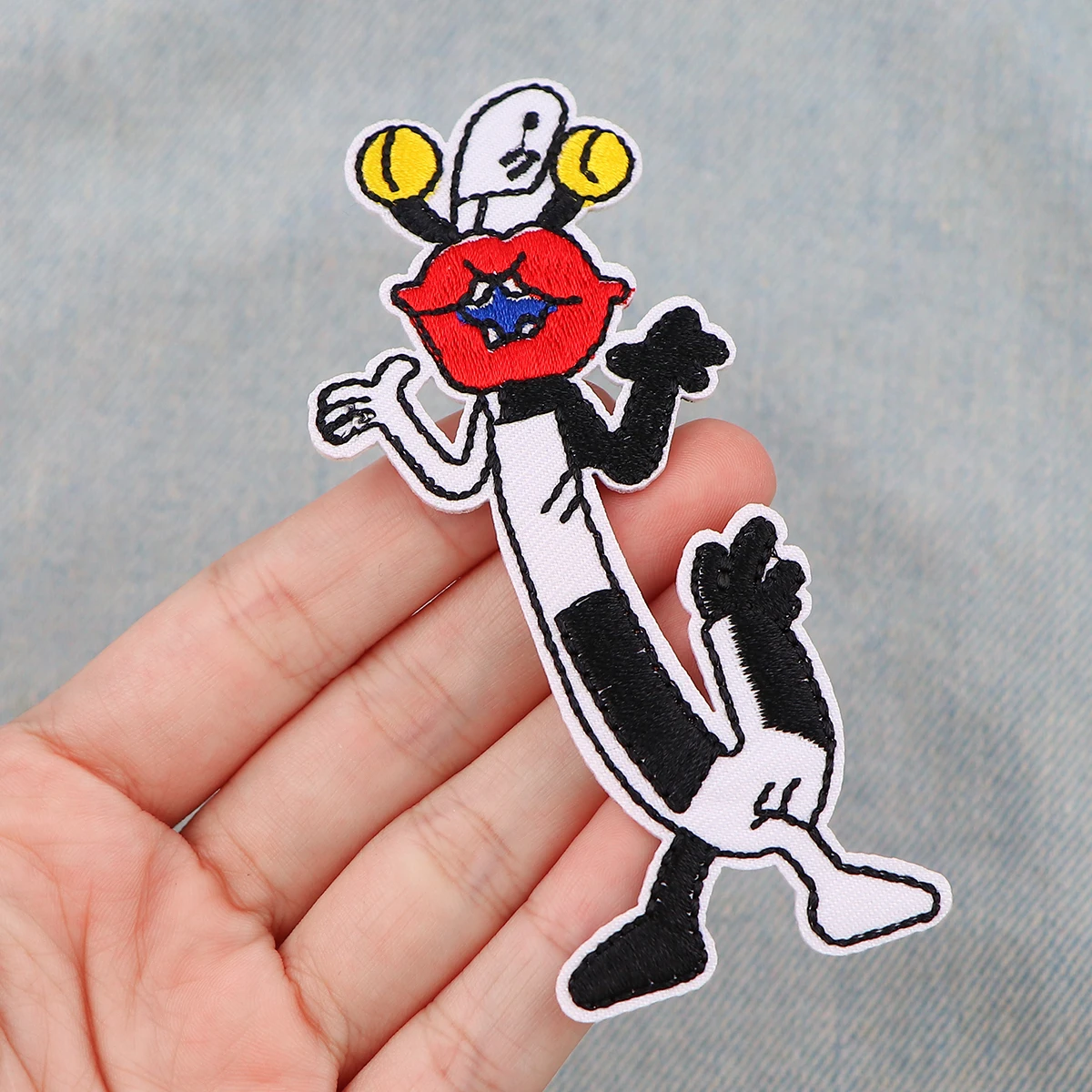 

Funny Cartoon Embroidery Patch Iron On Patches for Clothing Thermoadhesive Patches Cute Things Patches On Clothes Badge DIY Sew