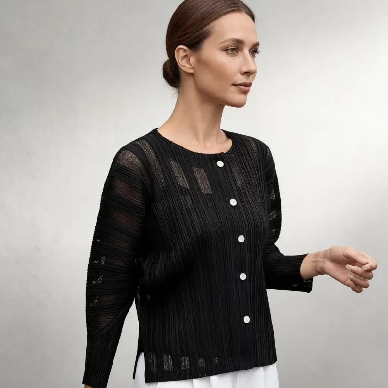 

Плиссированная рубашка Miyake 2026: летний топ с оригинальным дизайном, однобортная, повседневная, приталенная, универсальная блузка с рукавом три четверти