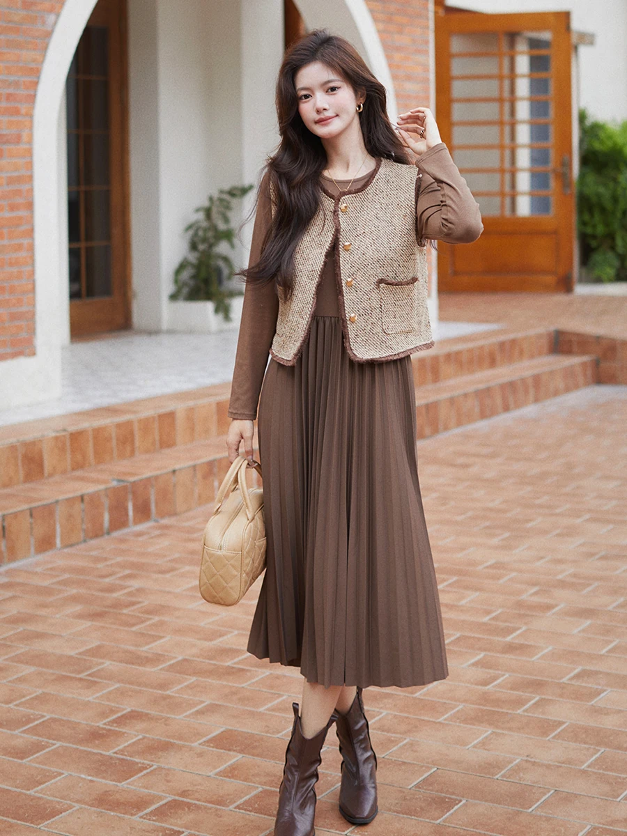 

New French Elegant Dress High-end Temperament Slimming Waist Cinching A-line Long Dress Paird Vest Two Piece Sets Women Outfits