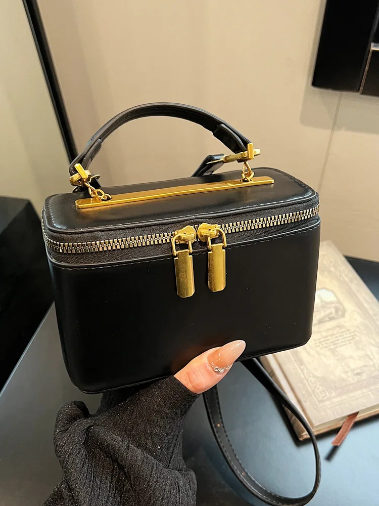 New Box Handheld Bag Commuting Fashion Crossbody Bag Simple Versatile Elegance Diagonal Straddle Bag Shoulder Small Square Bag