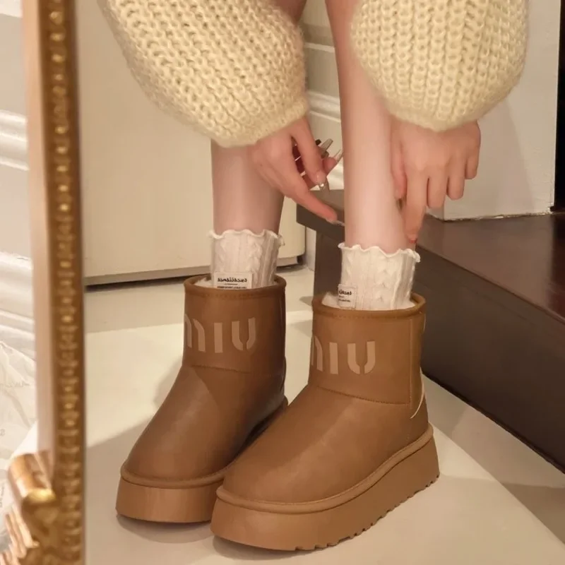 Botas de nieve para mujer, botines cálidos de felpa sin cordones, a la moda, cómodos, antideslizantes, para invierno, 2024