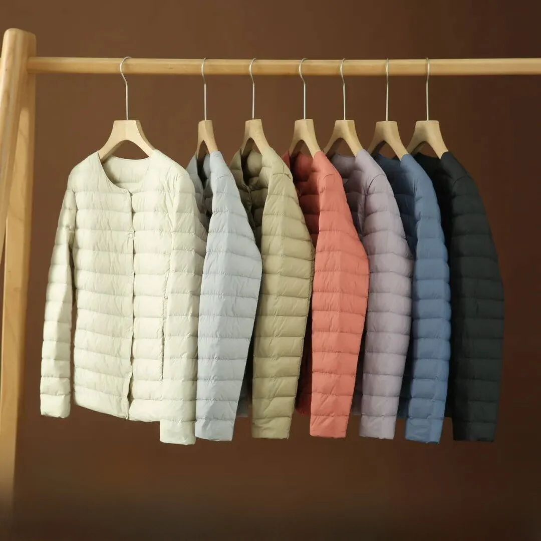 

Men's Lightweight Collarl down Jaet 90 Du down Filling Los in Warmth for Try-On Room Use Straight Cut Regular Length