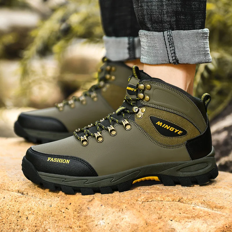 Men's Versatile Casual High Top Hiking Shoes Anti-Slip Travel Outdoor Sports Shoes Comfortable Design for Active Adventures
