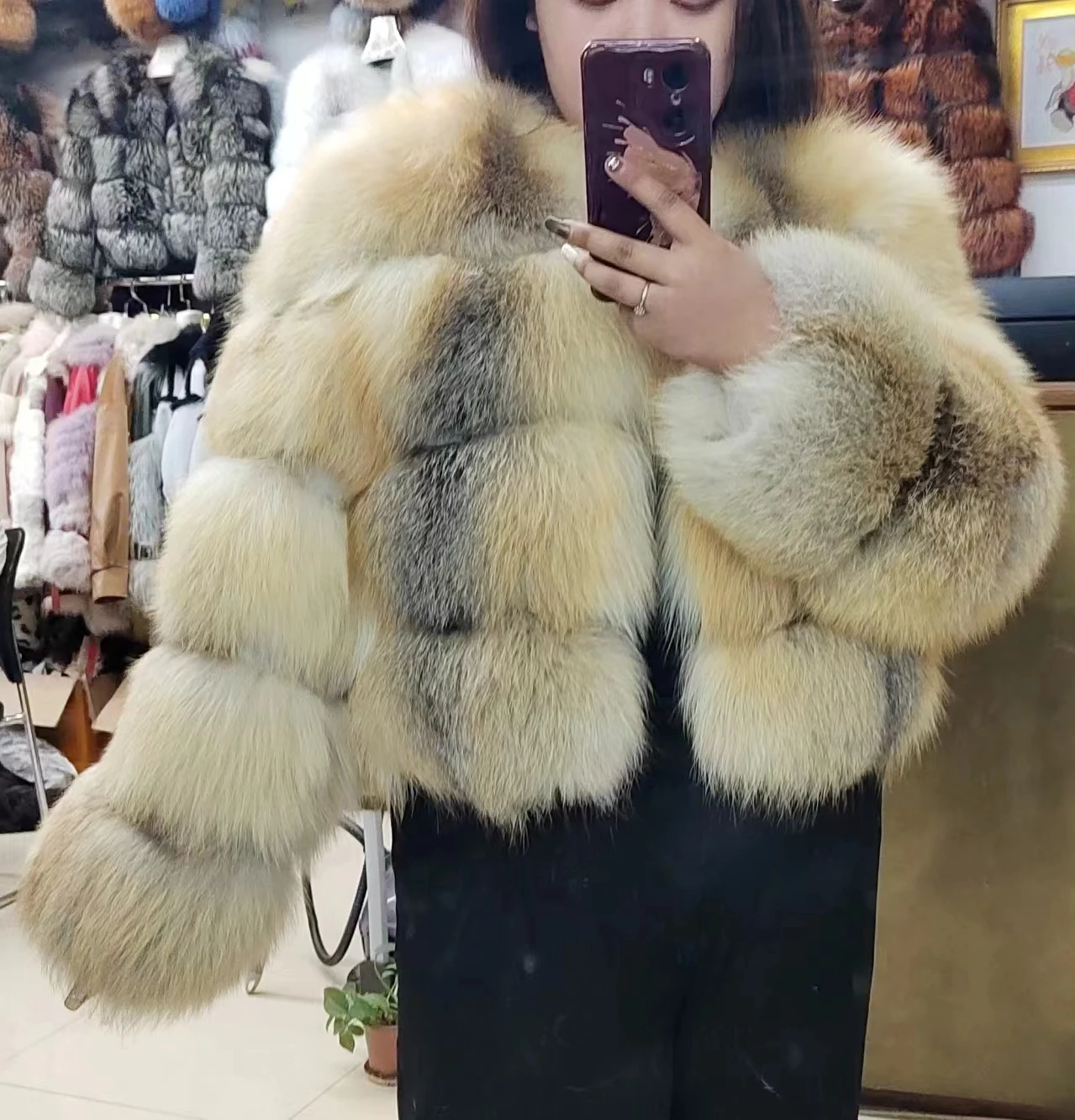 New winter high-end Jindao Fox King fur coat, winter warm whole leather genuine fur round neck women's short style