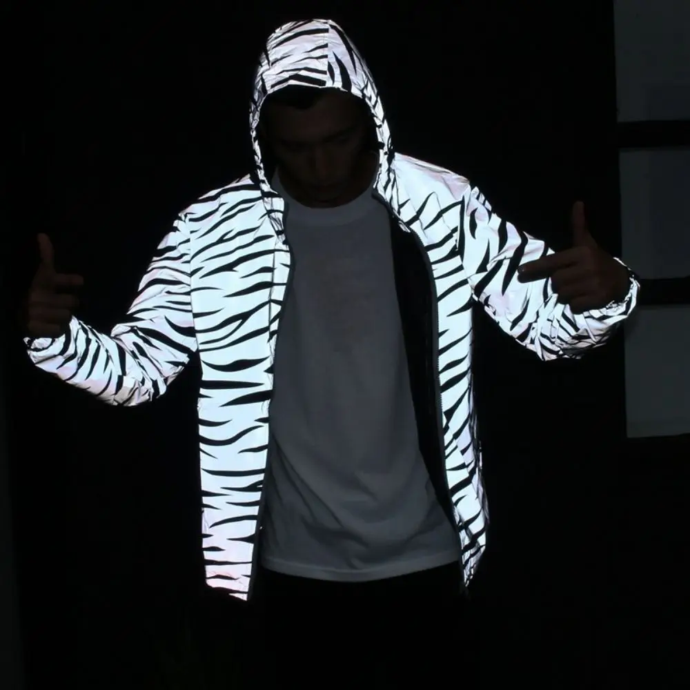 Night Warning Reflective Jackets Windproof Leopard Stripe Hooded Jacket Hip Hop Thickened Reflective Windbreaker Climbing