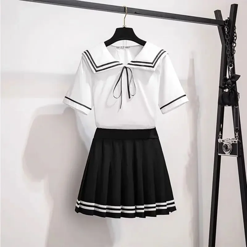 Set 2024 Summer New Short Sleeve French Navy Collar Shirt Women's Pleated Skirt High Waist Short Skirt Two-piece Set