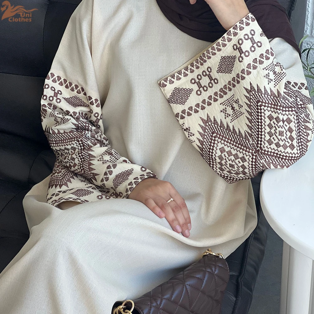 

New Abaya Womens Dresses Modest Islamic Clothing Abaya Muslim Women Dress Embroidery Abaya Closed Muslim Long Dress