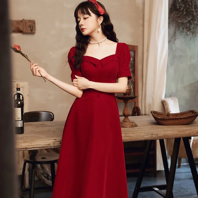 Rotes Abendkleid für Hochzeit, Dr. Ort Sve, schmale Passform, Baumwolle, Sommer, Hochzeit, Verlobung, Damen, Dr. KTV, formelle Kleidung