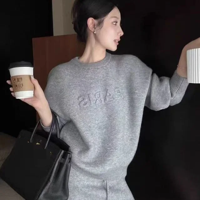 

Корейский свитер с круглым вырезом + вязаная юбка на бедрах, комплект из двух предметов, новый женский свободный пуловер с длинными рукавами, вязаный свитер, тренд