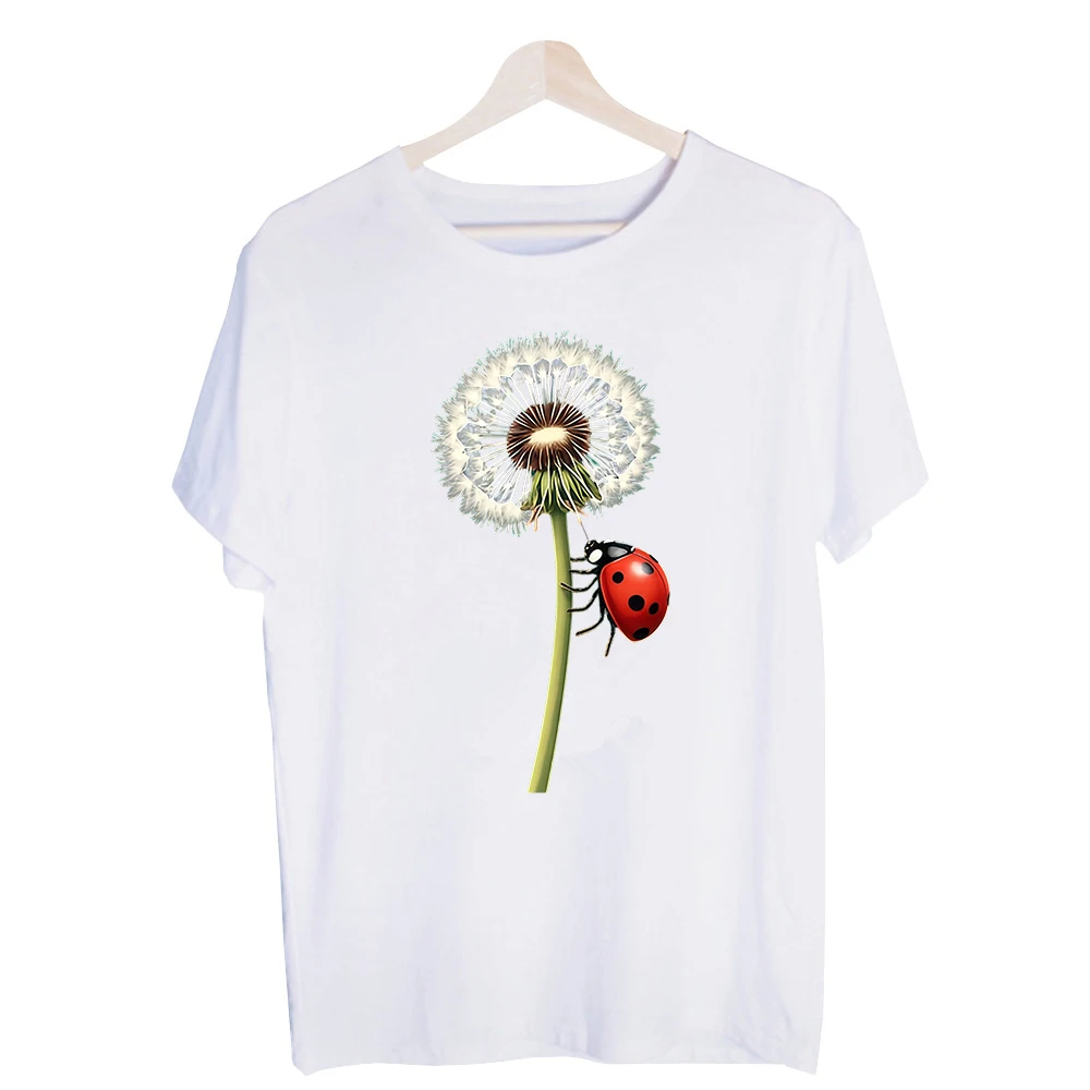 Men's Ladybug and Dandelion Graphic Tee, Short Sleeve Crew Neck T-Shirt for Casual Summer Outfits
