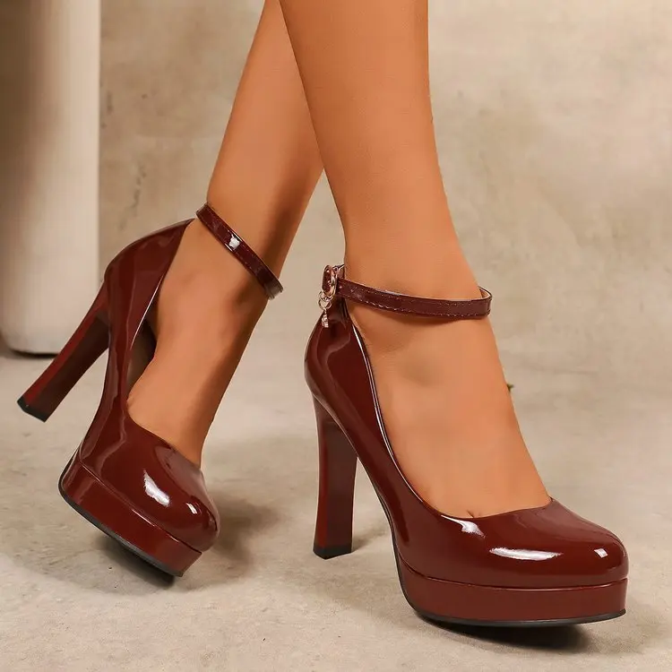 Thick-sole waterproof platform high heels model show sexy black patent leather dress fashionable ultra-high heels summer large