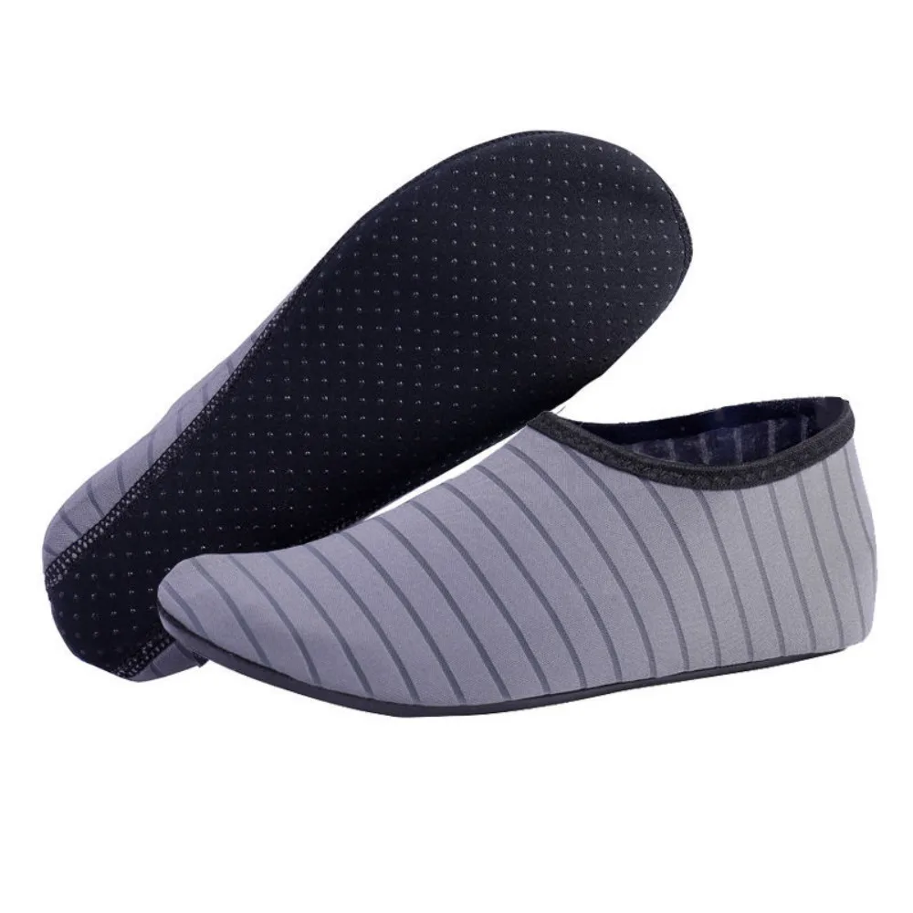 1 Pair New Unisex Aqua Socks Lightweight  Soft Cloth-padded Water Socks Non-Slip Swim Socks for Swimming, Diving & Beach