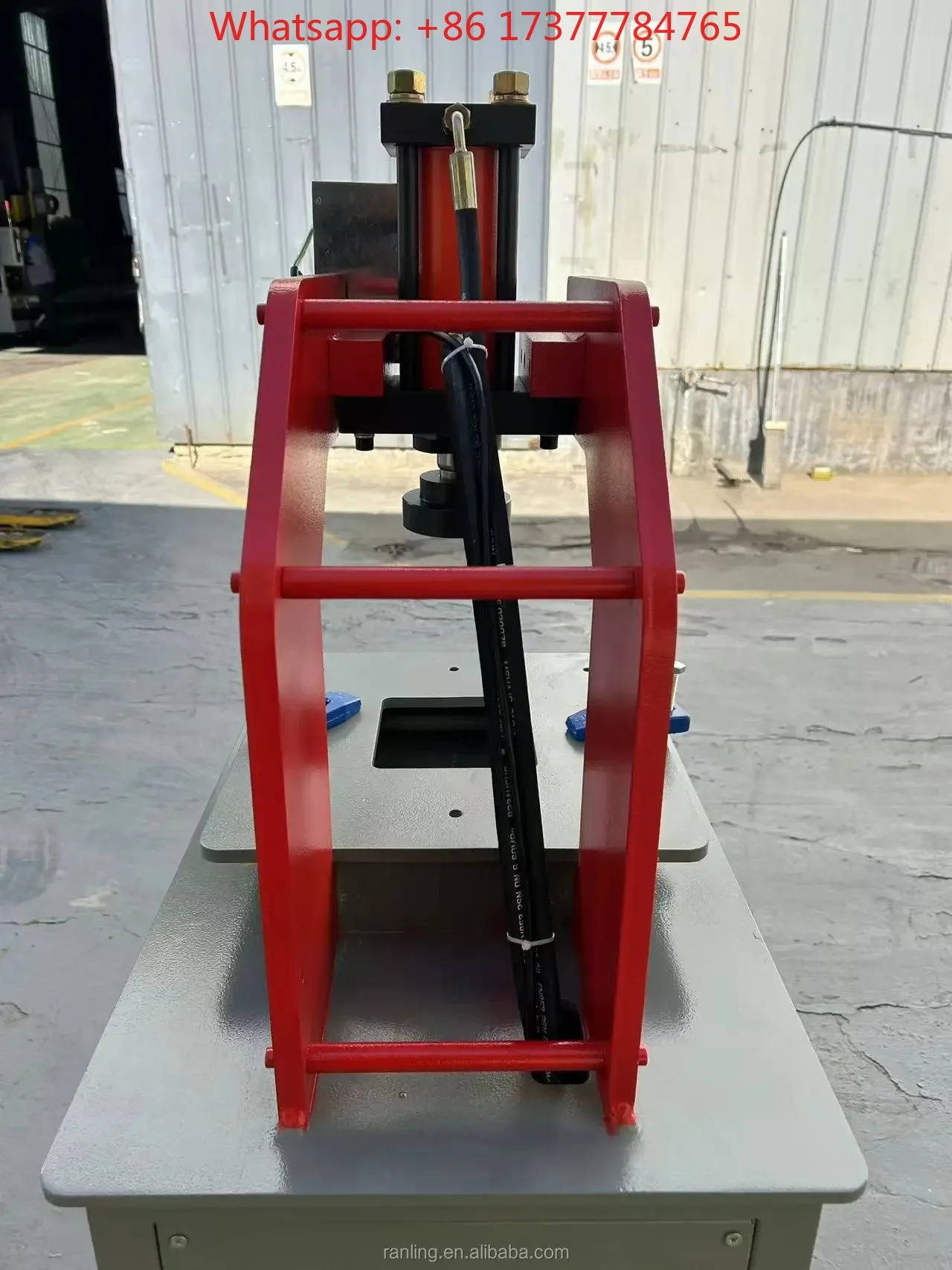 Single Station Hydraulic Manual Press Machine Price of Aluminium Windows and Door Making Machine