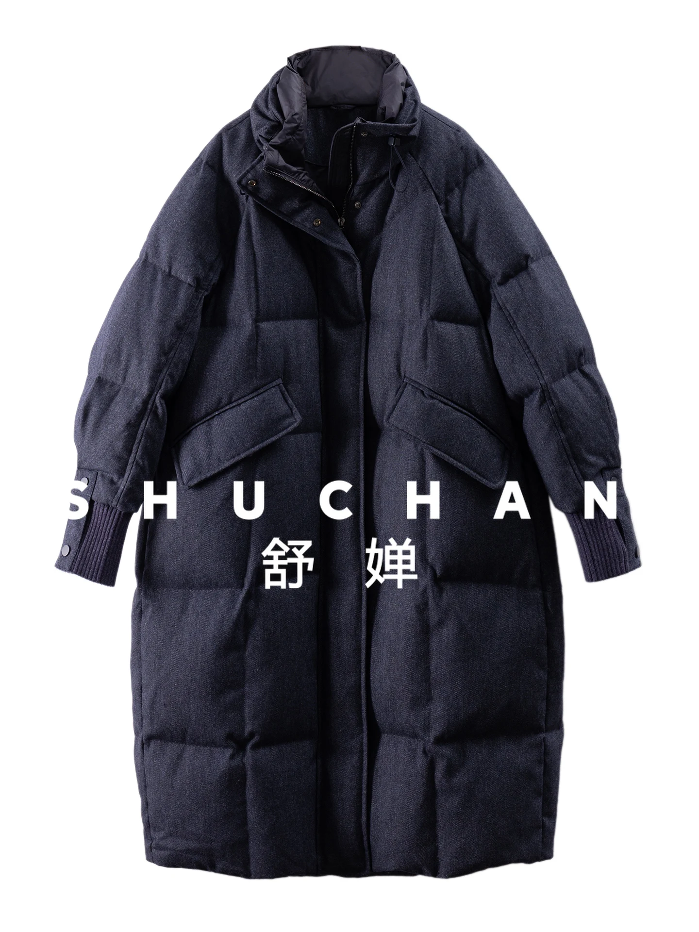 Теплый и пушистый женский длинный пуховик