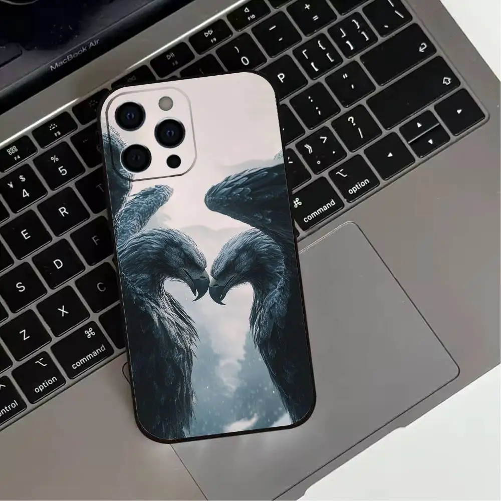 حافظة هاتف E-Eagle Hawk Falcon لهاتف iPhone 17,16,15,14,13,12,11 Plus، Pro Max، XS، غطاء أسود من السيليكون الناعم