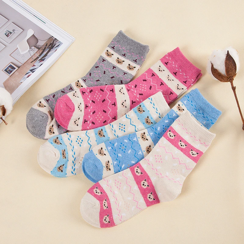 Urgot Brand Autumn Winter Rabbit Wool Warm Middle Tube Girl Socks Casual Cotton High Quality Women Socks Wholesale 5 Pairs/lot