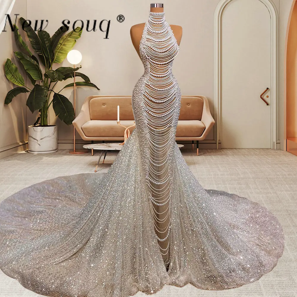 

Dubai Gorgeous Beading Tassel Pearls High Neck Mermaid Evening Dresses Glittery Sexy Red Carpet Show Pageant Gala Party Gowns