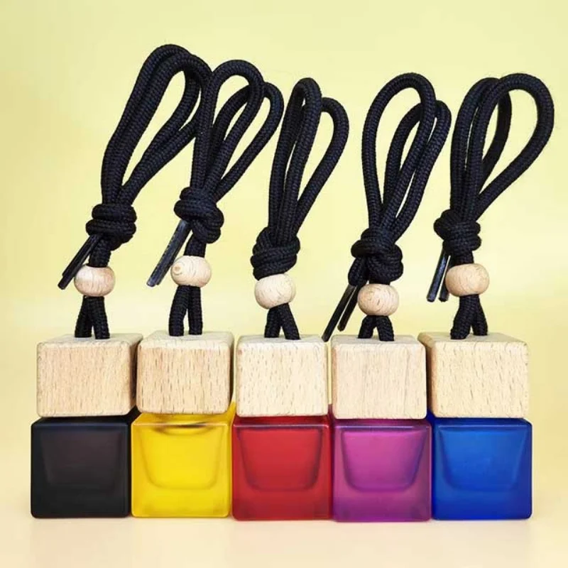 10/40pcs 8ml Empty Square Car Perf Bottle Matte Colors Essential Oil Diffuser Fragrance Air Freshener Scent Bottle Ornament