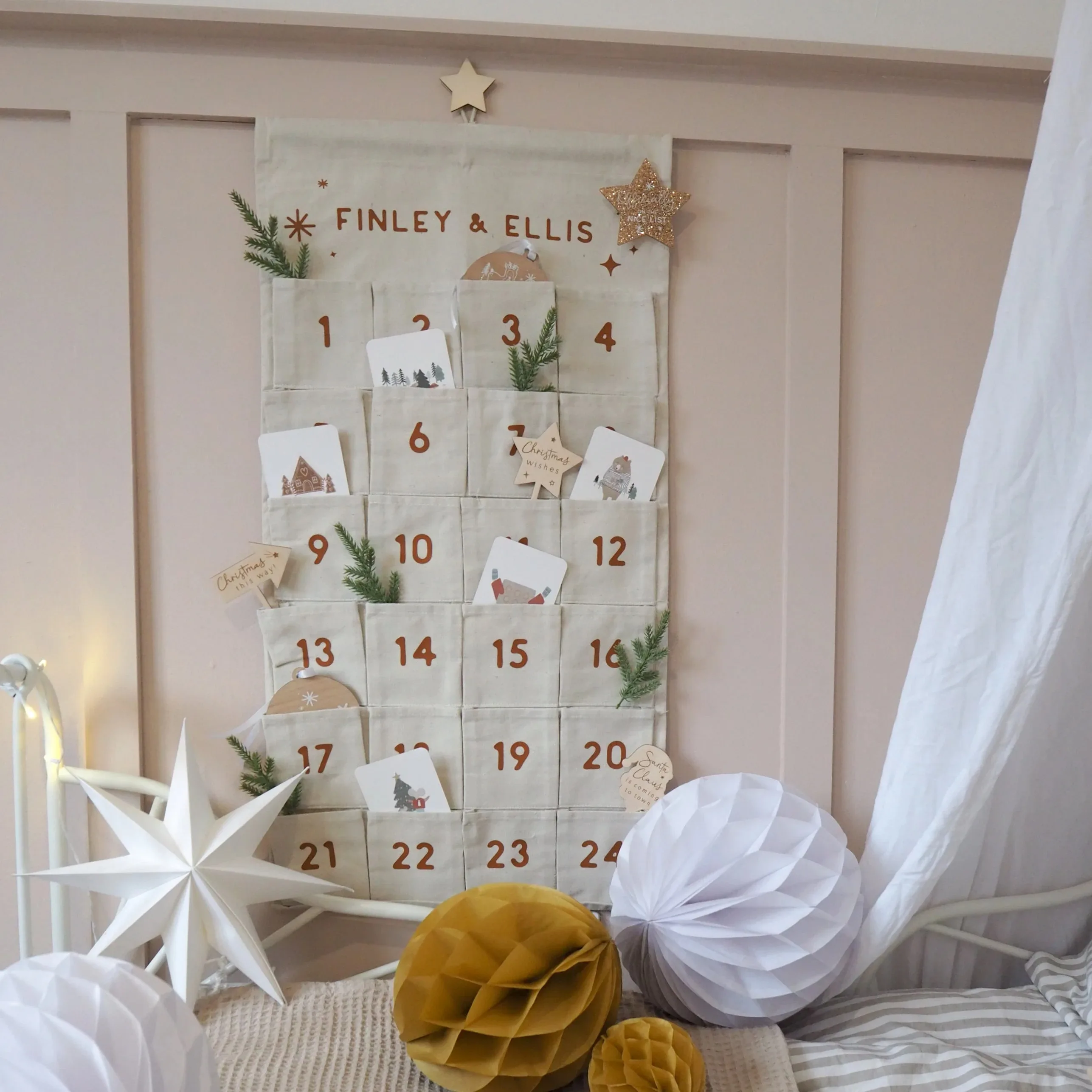 Calendario dell'Avvento di Natale personalizzato Appeso a parete in tessuto riutilizzabile con tasche per bambini Famiglia Decorazioni per il conto alla rovescia di Natale in fattoria
