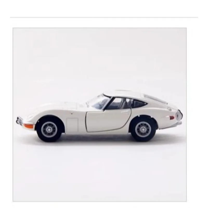 Novo takara tomy tomica diecast brinquedo carro toyota 2000gt branco edição limitada colecionável requintado decorações de mesa presente