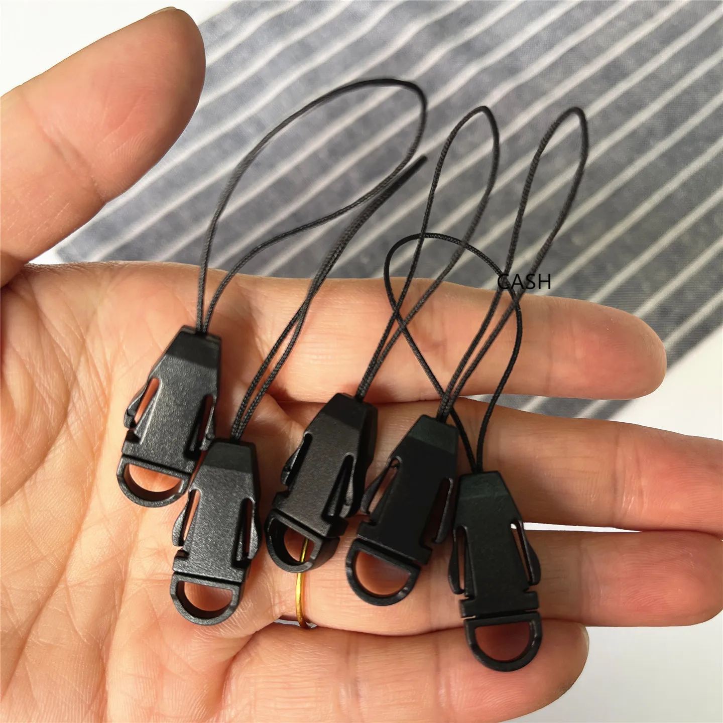 

Черный ремешок-шнурок для телефона, съемный пластиковый держатель-цепочка, простой подвесной шнурок для мобильного телефона, маленький ремешок для телефона, украшение для мобильного телефона