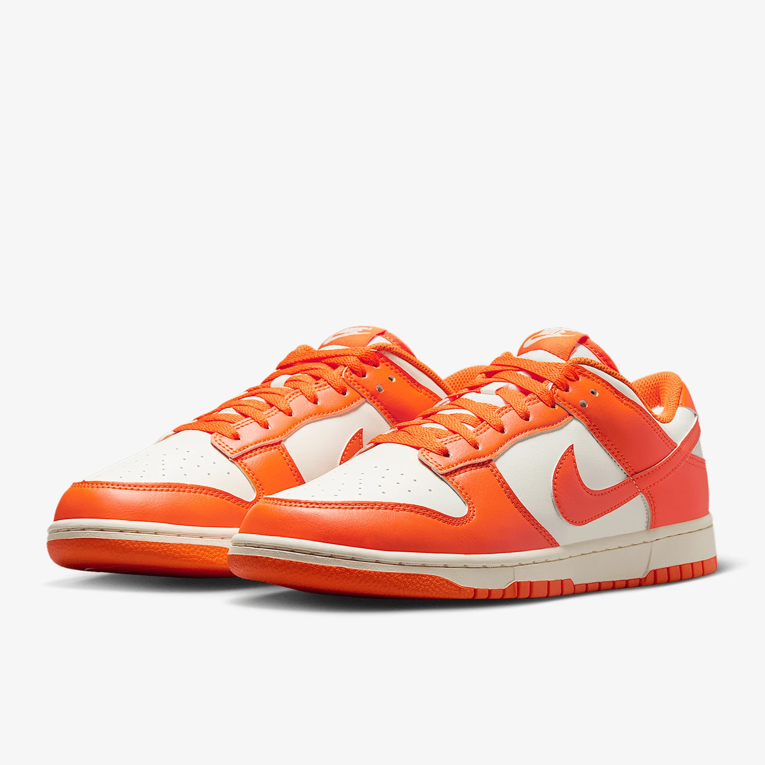Nike Genuine Dunk L…