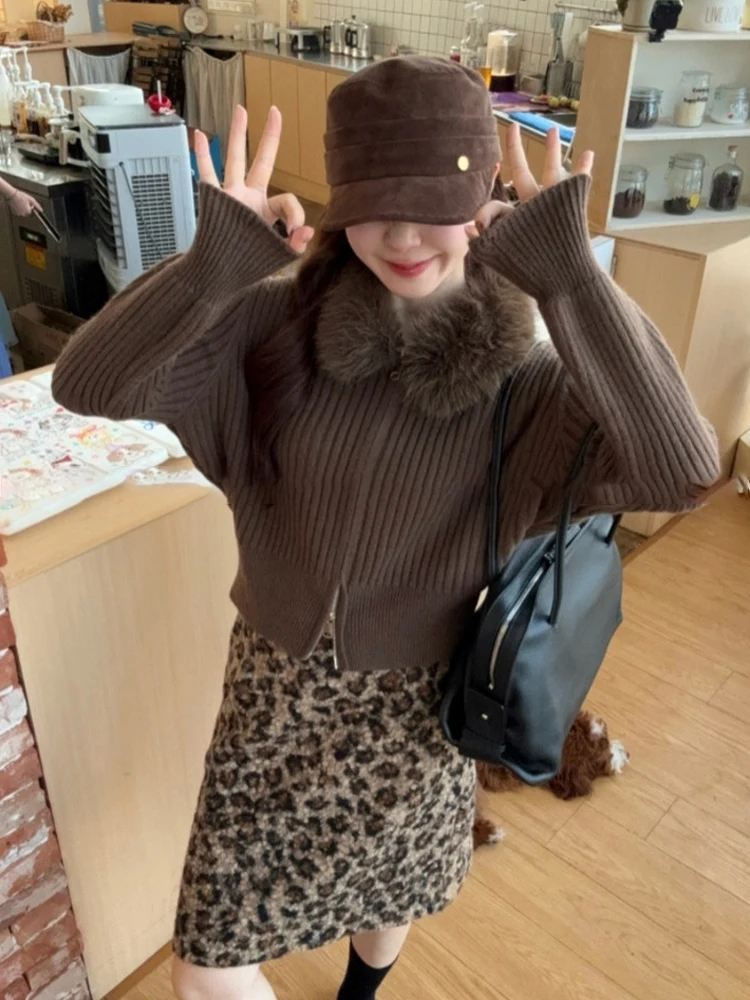 

Вязаное пальто в стиле ретро с длинными рукавами и меховым воротником для женщин, модная верхняя одежда с леопардовым принтом для осени и зимы