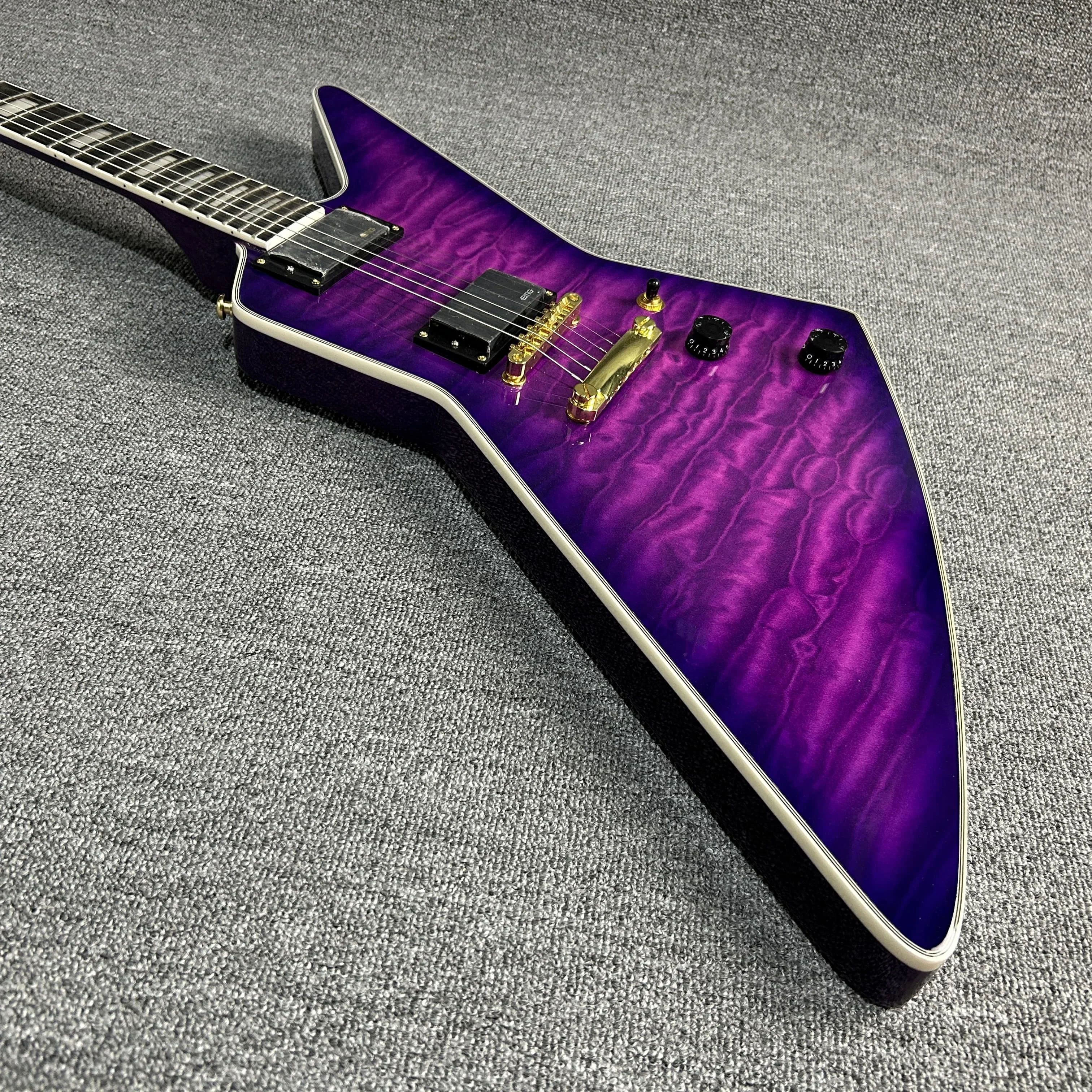 Electric Guitar The Purple Color Goose Type Tiger Stripes Factory Direct Sales Free Shipping Gleeson