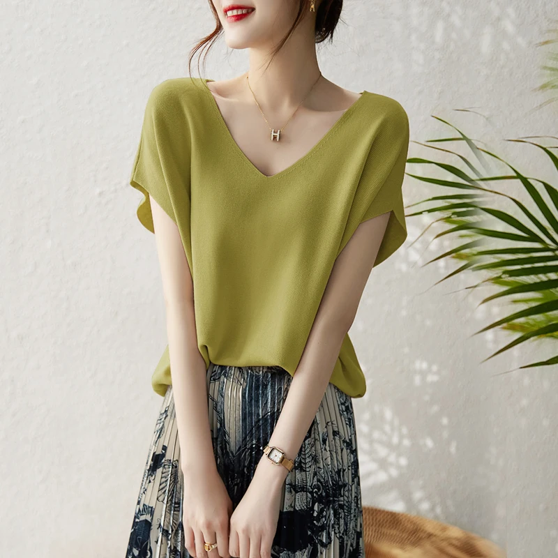 Loose V-Ne Knitted Top Ice Silk T-irt Women's Summer Faion Brand Name Clothing Base Layer Tank Top Breathable Comfortable
