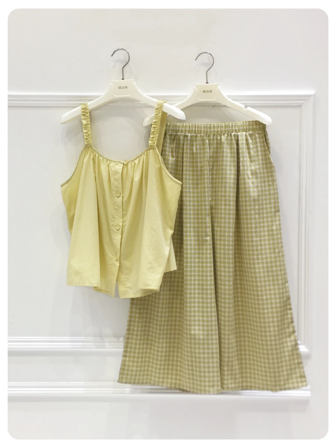 ropa-de-dormir-ligera-de-verano-para-mujer-nicola-mezcla-de-algodon-cuello-en-v-manga-larga-estilo-envolvente-ropa-para-el-hogar-comoda-y-transpirable