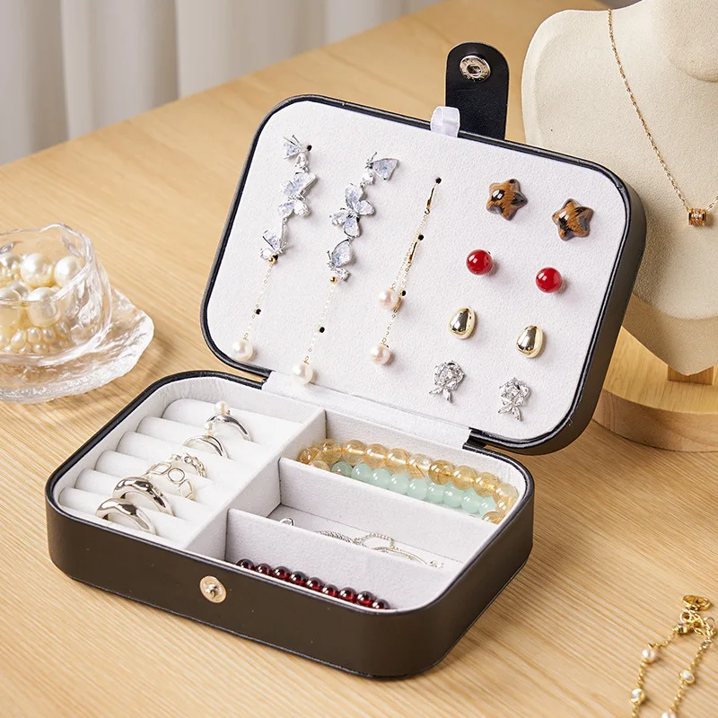 

Новая портативная шкатулка-органайзер для украшений, дорожный футляр для ювелирных изделий, кожаная шкатулка на молнии для хранения серег, ожерелий, колец