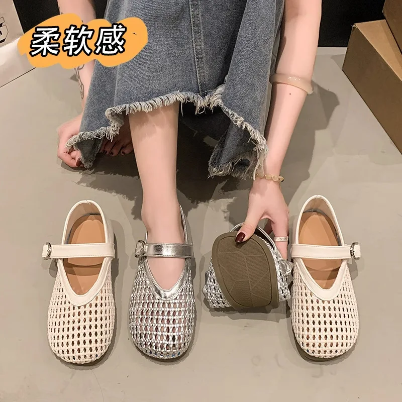 Girls French Hollow Sandals for Summer 2026 New Children Soft Soled Single Shoes Casual Girls' Roman Sandals Students Loafers