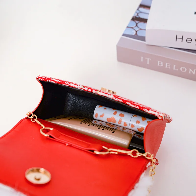 حقائب كتف مربعة صغيرة حمراء للأطفال بفيونكة حلوة لعطلة الشتاء وحقائب هدايا للفتيات الصغيرات بمقبض لؤلؤي وحقيبة ساعي الأميرة