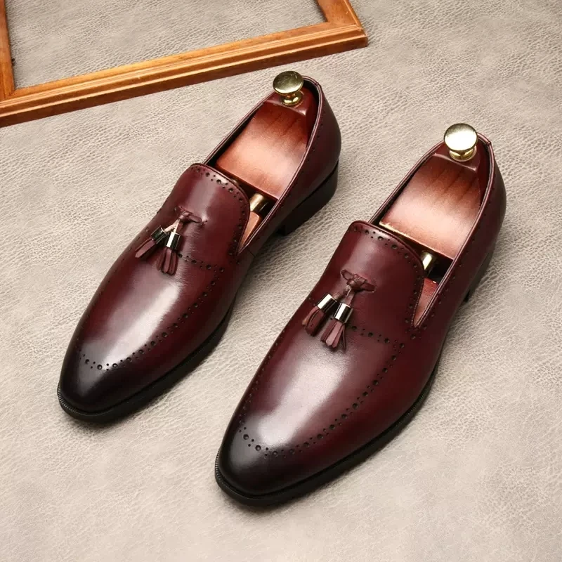 HNXC Fashion Casual Men Luxury Dress Shoe Genuine Leather Round Head Slip On Formal Wedding Tassel Loafers Men Black Oxford Shoe