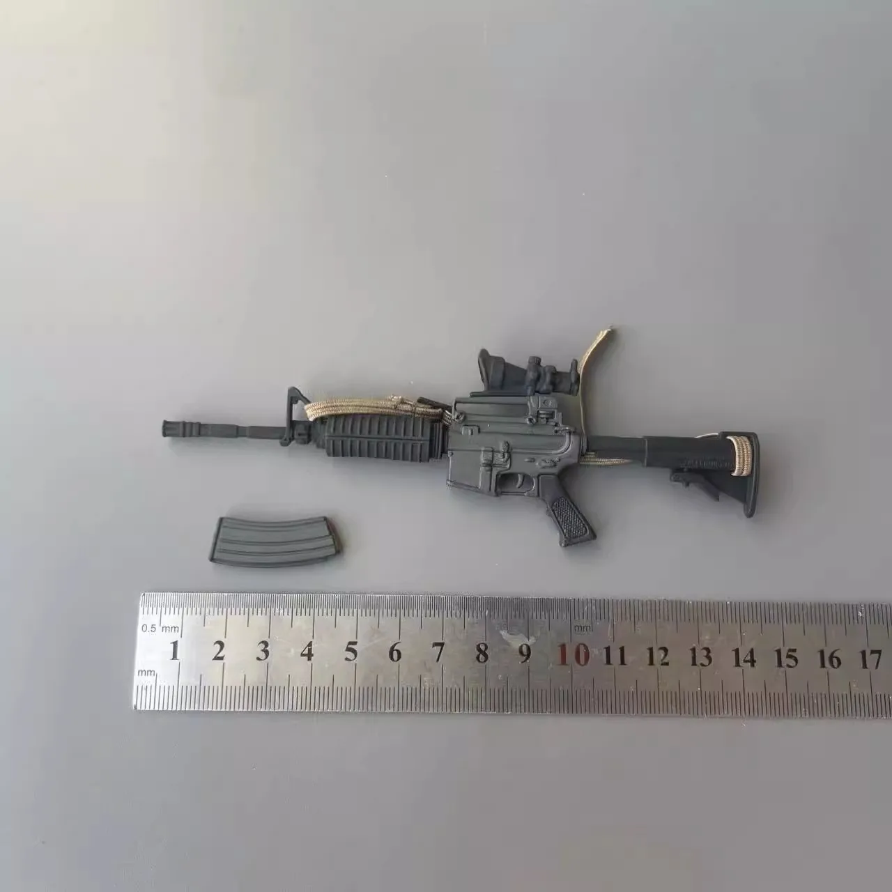 Accesorios de escena de soldado a escala 1/6, Rifle de asalto 21st M4, modelo de juguete de plástico apto para cuerpo de figura de acción de 12 pulgadas, disponible