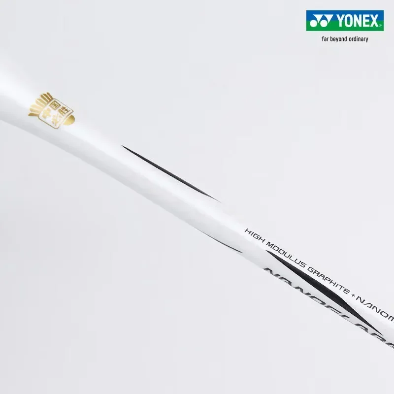 Yonex Original White NANOFLARE 1000Z Badminton Racket High Quality Speed Carbon Fiber Professional Rackets Set with Line 4U