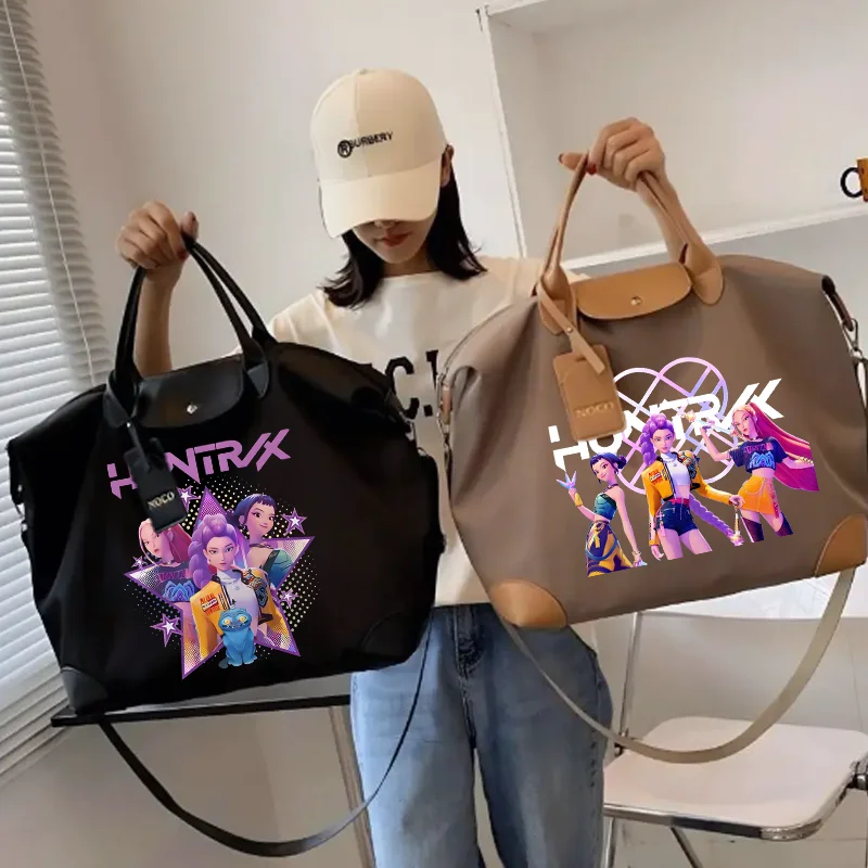 

KPop Demon Hunters Сумка для женщин Сумка на плечо Мода Y2K Большая вместительная сумка через плечо Аниме Леди Кошелек Дорожная сумка Подарок
