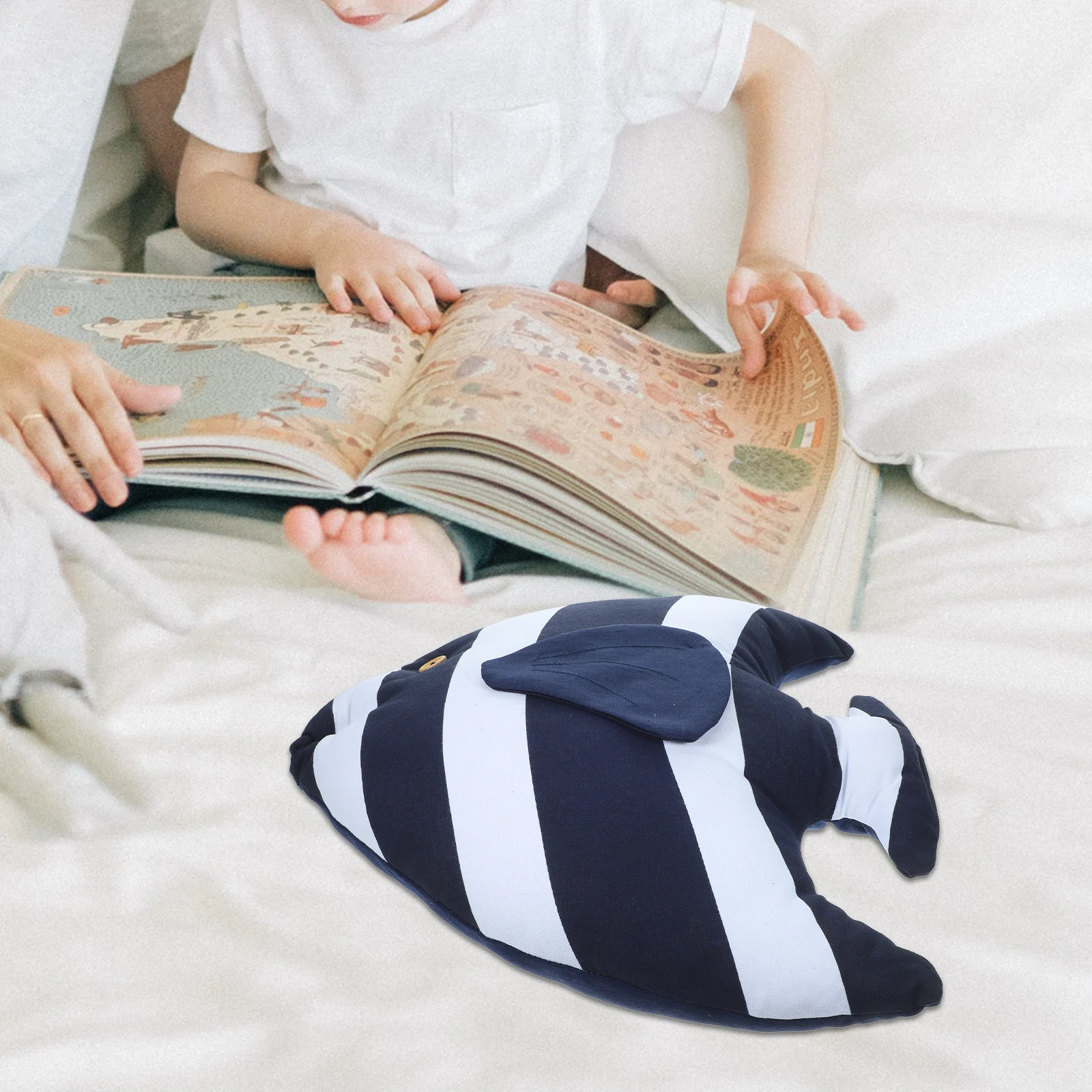 

Fish Shaped Cushion Soft PP Cotton Tropical Decorative Throw Pillow Cartoon Pillow Cushion Home Decor